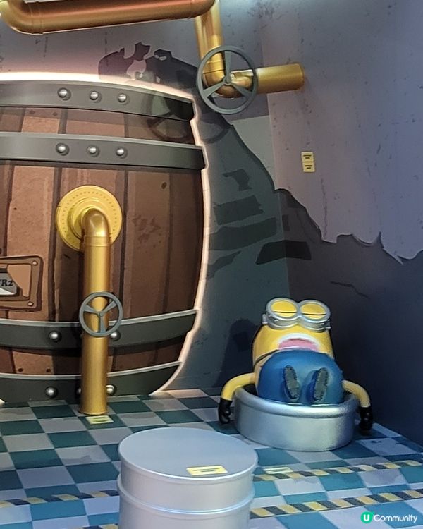 minions & monsters