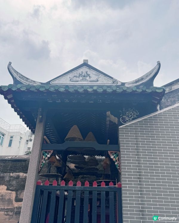 哪吒廟祈福體驗中西文化交融