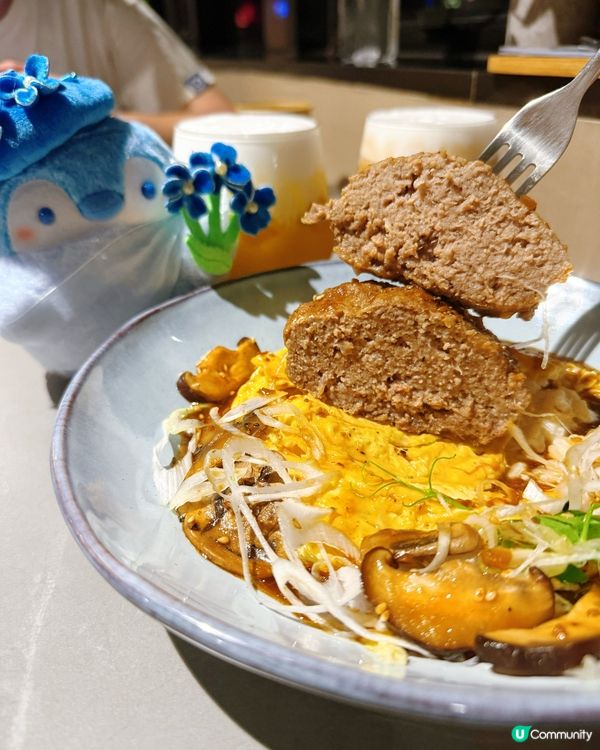 🌟 最近去咗Umi食飯,面向維港海景真係絕了!坐喺窗邊位,一...