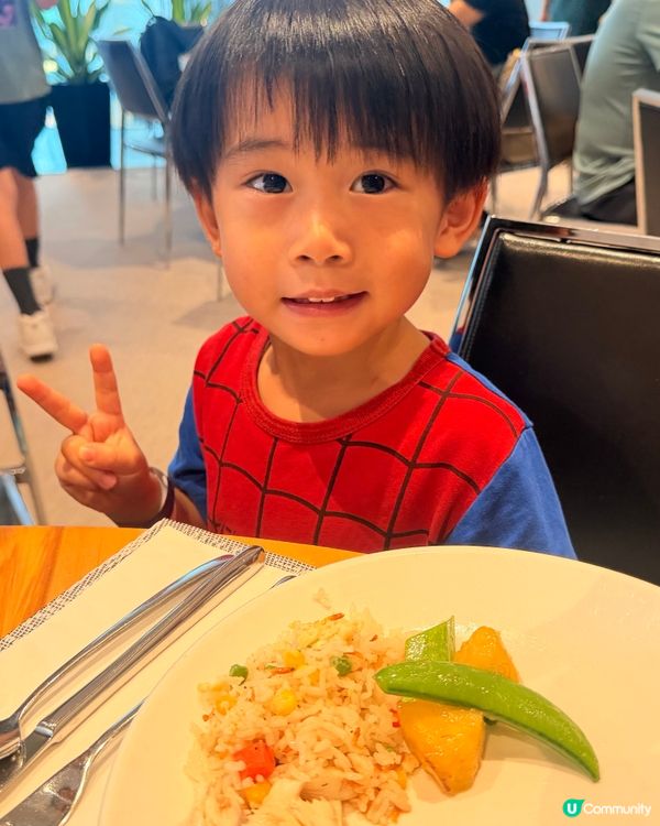 週末親子樂！👶🍳🌊