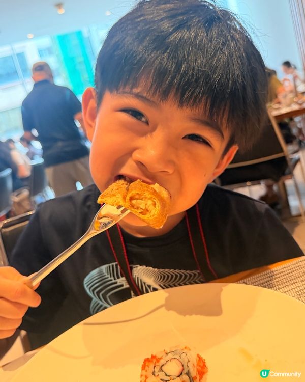週末親子樂！👶🍳🌊