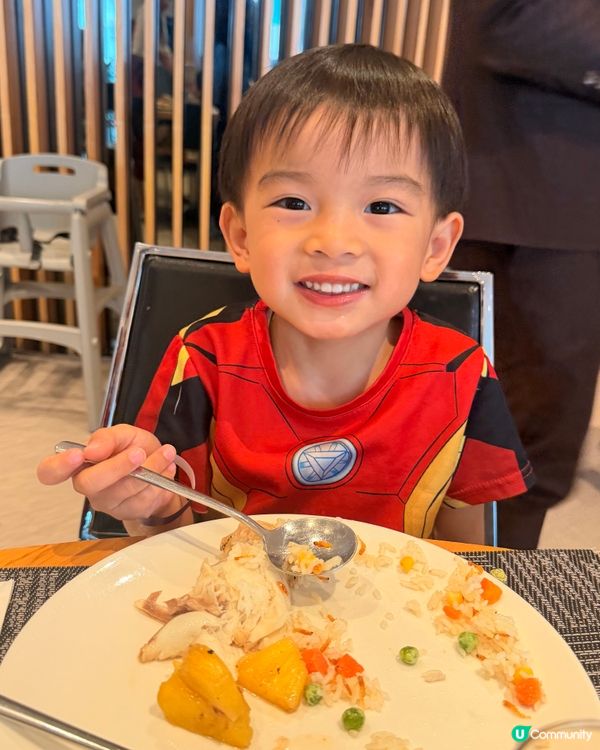 週末親子樂！👶🍳🌊