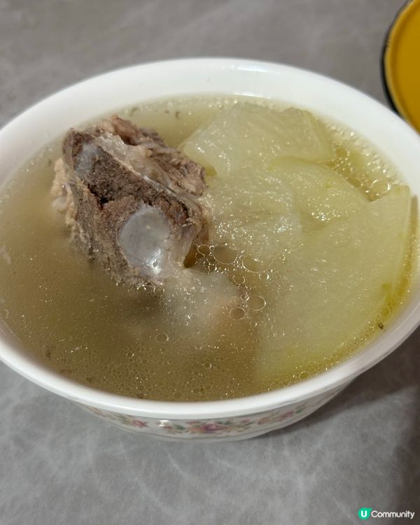 今晚晚餐亞媽煮嘅餸
