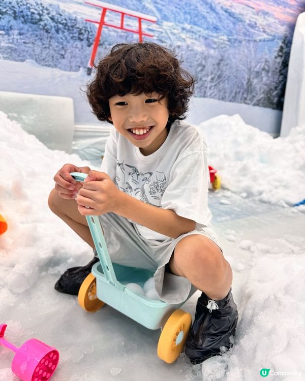 ❄️ 細細地但勁好玩!荃灣呢個｢真雪樂園｣夠晒驚喜~❄️