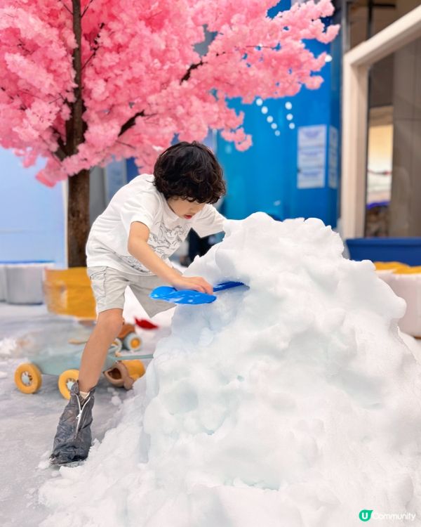 ❄️ 細細地但勁好玩!荃灣呢個｢真雪樂園｣夠晒驚喜~❄️