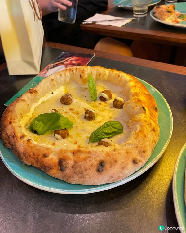 拎咗世界冠軍嘅napoli pizza, 真係咁世一？！