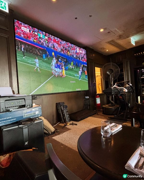 ⚽️ 尖沙咀海旁深夜狂歡！世盃期間餐廳開到清晨6點！🍻