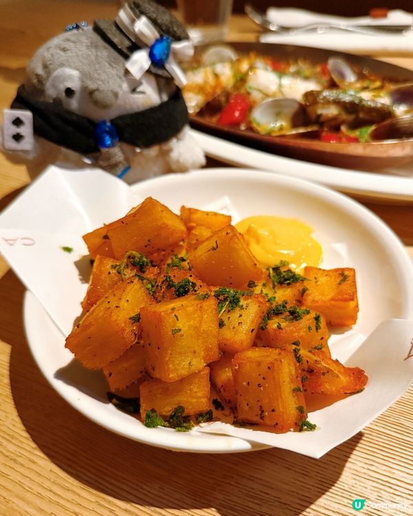 最近和朋友去咗Carmela食晚飯,真係好驚喜!呢間餐廳係F...