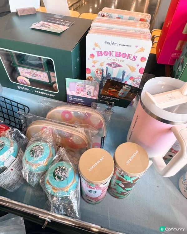 星巴克🌟📍漢神巨蛋有兩間！☕️🛋️
