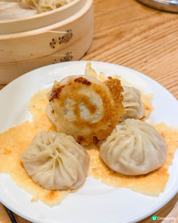 台北美食｜西門町特色客家料理，必吃帶薄脆冰花的鐵板湯包