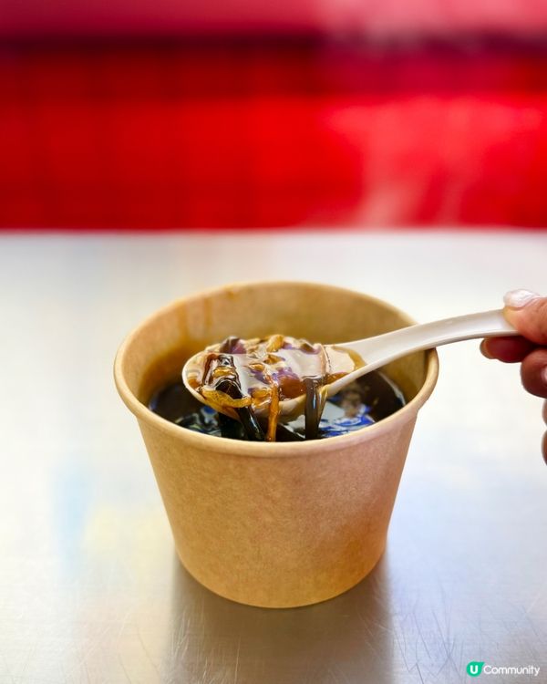 必食: 港式絲襪奶茶 + XO醬煎腸粉 