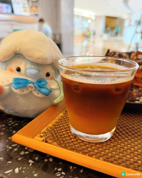 👍 最近去咗Black Coffee 觀塘店打卡食嘢,環境真...