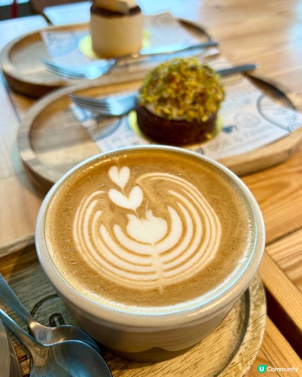 『英國』小鎮人氣精品咖啡店☕️ | 港人甜品師主理🍰🧁
