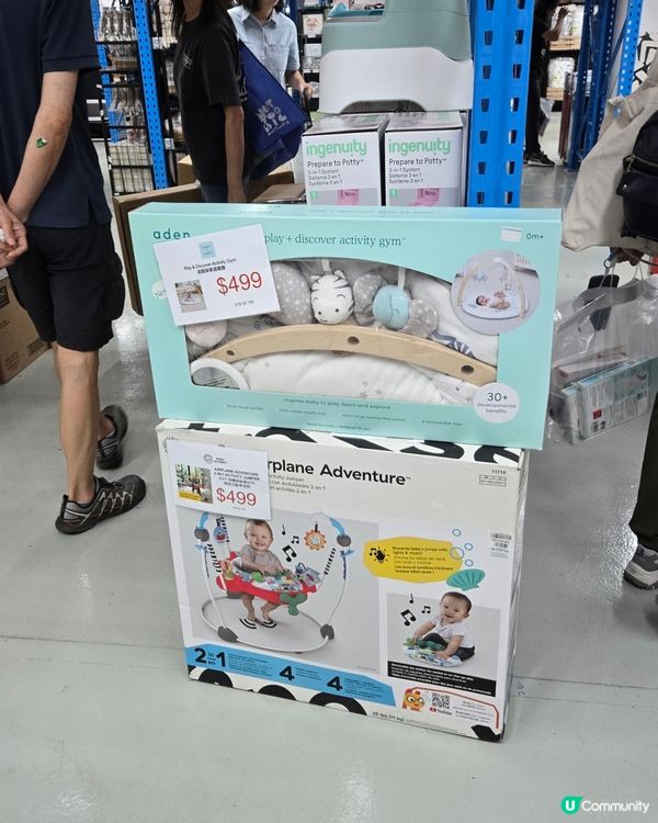 mothercare 開倉現場 😆