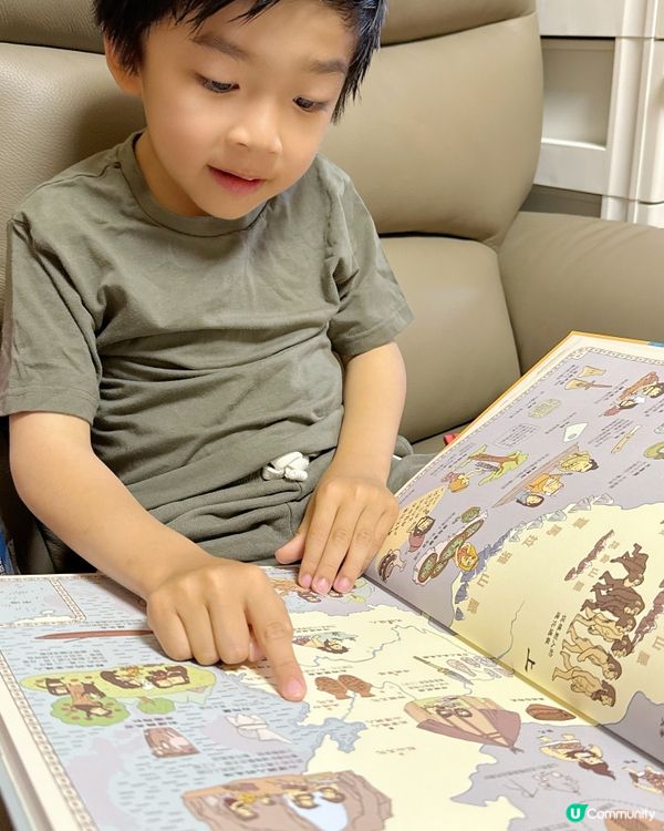 今個暑假Adrian最期待嘅活動之一就係香港書展📖