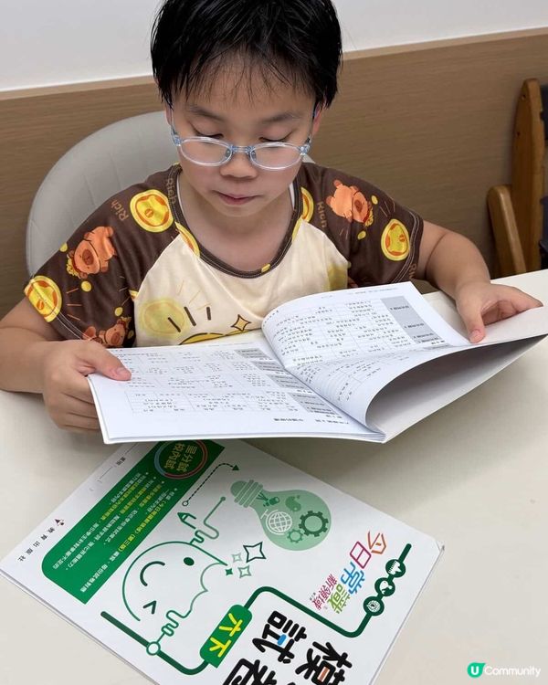 仔仔書展掃貨喇！🧠📚