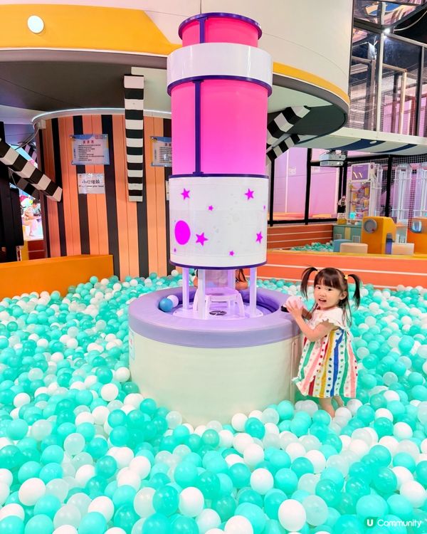嚟Childlike必玩鴨仔船