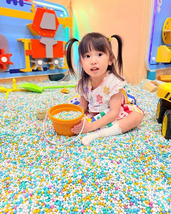 嚟Childlike必玩鴨仔船