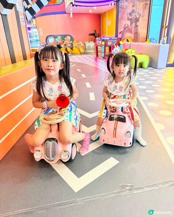 嚟Childlike必玩鴨仔船