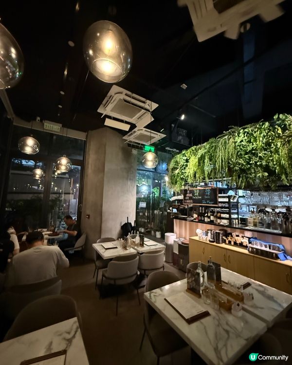 Modern 工業風、Chill浪漫氣氛｜Dineland🍴