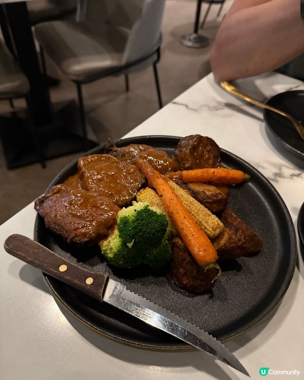 Modern 工業風、Chill浪漫氣氛｜Dineland🍴