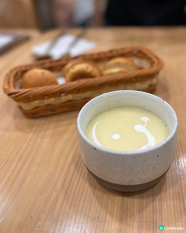 荔枝角優雅咖啡館