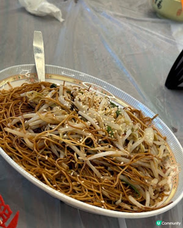 【鴨脷洲食記】鴨脷洲熟食中心翻新完成啦 ♥ 去食件一口西多。招牌炸三寶 。椒鹽魚蛋。事頭婆炒麵