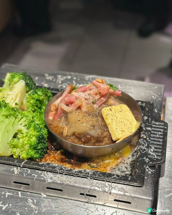 元朗肉肉大米🤤食漢堡！