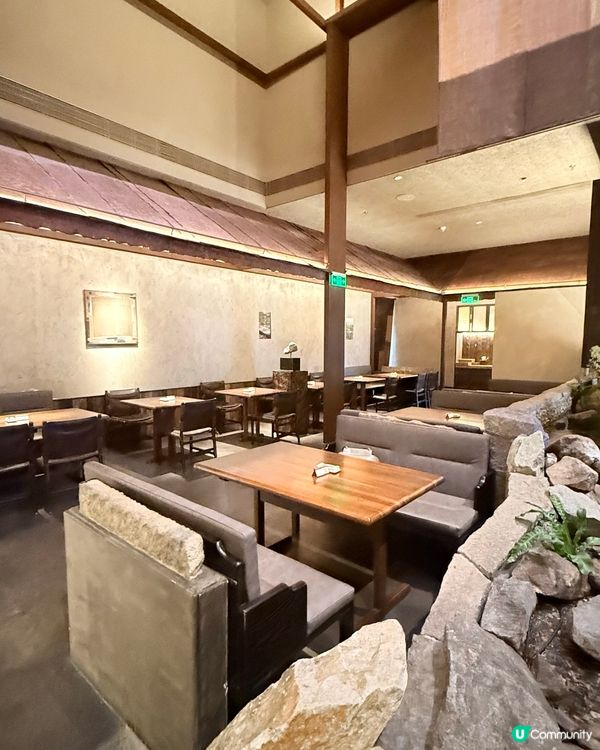 好！這就為你準備兩個用廣東話寫的社交媒體標題：

仙境級美食