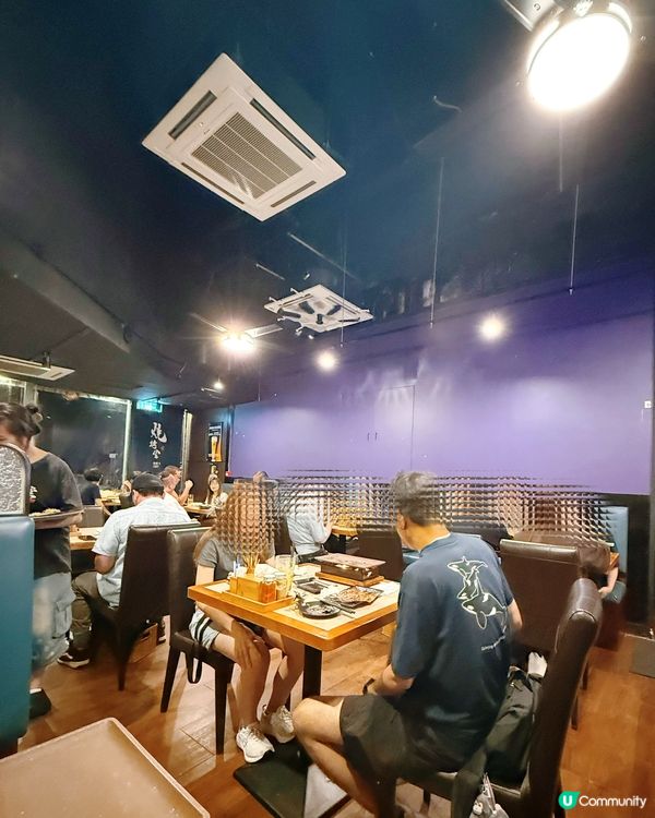 🍖 最近去咗筲箕灣嘅燒烤堂堂食,簡直係宵夜救星!雖然已經夜晚...