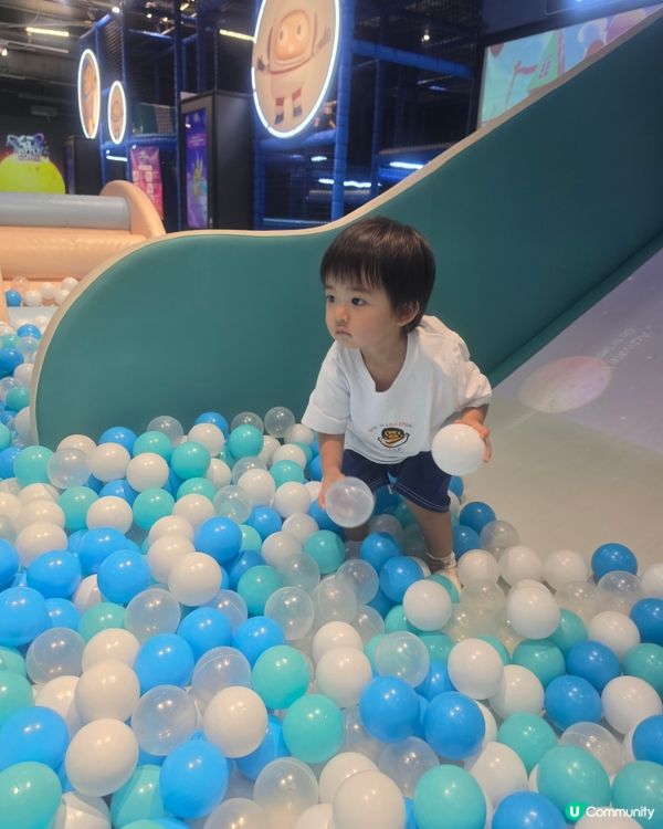 全港首個AI室內遊樂場！👧👦🚀