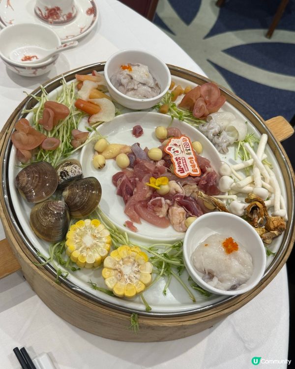 稻香火鍋任飲任食8:30後$98 元，128任飲任食有埋甜品