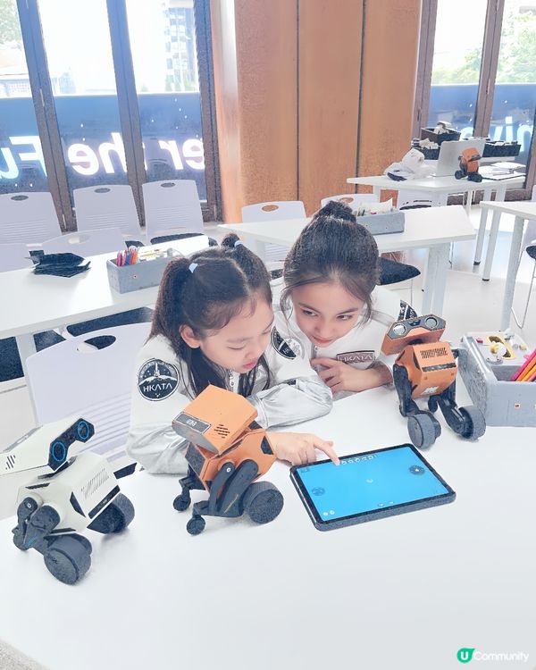 1. 🚀 港首間航天學院，放飛孩子無限好奇！ ✨