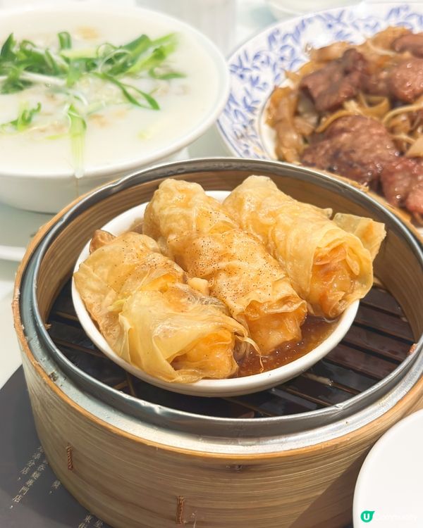 超高質又好食嘅粥品、乾炒牛河！大推！服務仲好好！