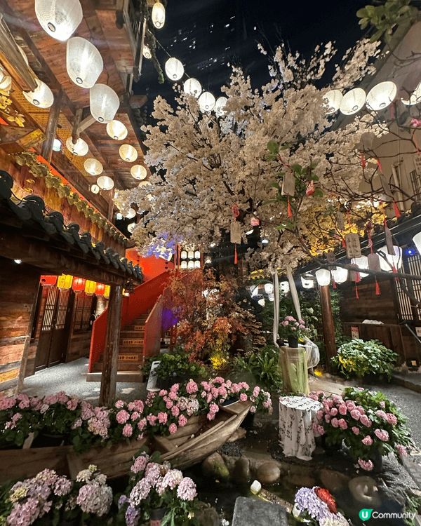 環境優美先可以食嘢開心，同時心情都非常愉快。眼都可以望到好多...