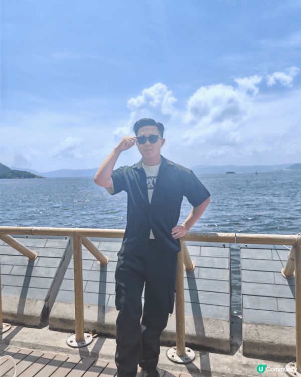 头三张图片，就系系我，准备入去奥海城的电影院，睇反斗奇兵五。...