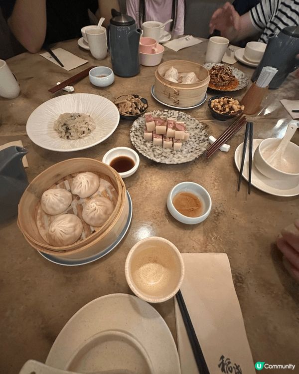 第一張係稻成食生日飯