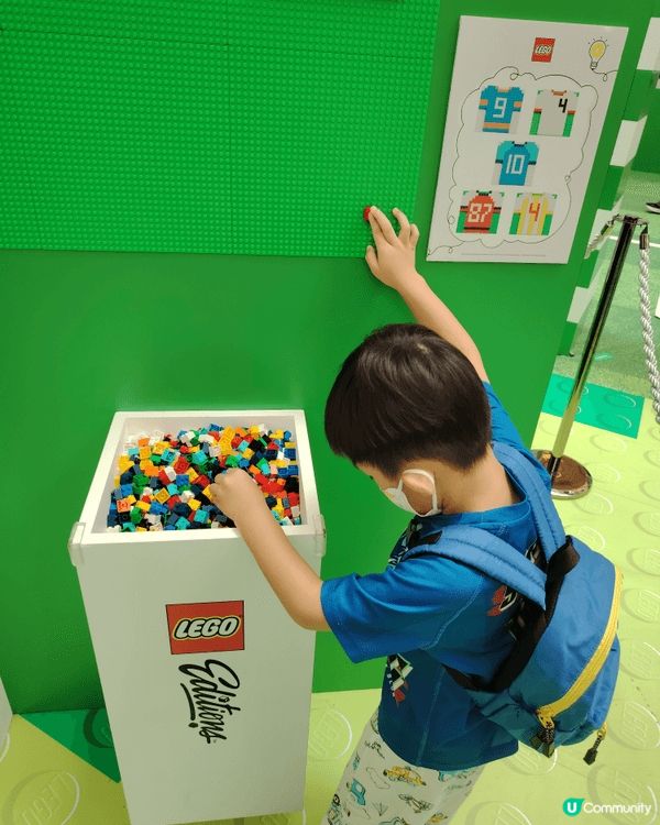 新城市廣場有好多嘢玩 有snoopy船坐 亦都有lego玩 ...