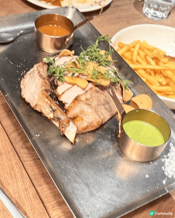 去左Nata Steak同朋友食飯，肉醬意粉夠濃，肉碎又香食...