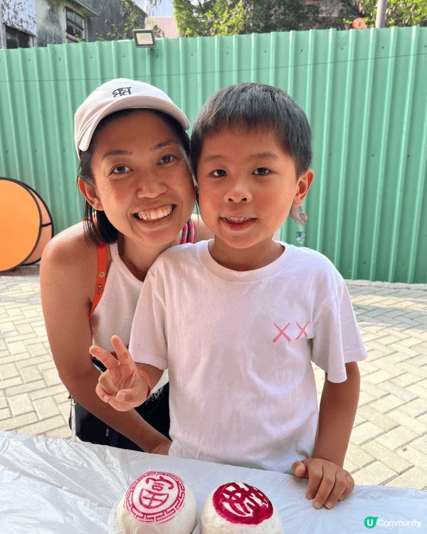 上個週末，膽大過人的Ayrton和媽媽一起到住於長沙灣的小小...