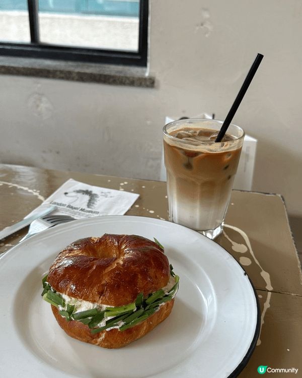夏天一定係去韓國靚靚cafe打卡！再去食個當地嘅醬油蟹啦！去...