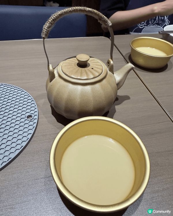 響銅鑼灣既青年大邦既韓國餐，好多鍋可以選，有齊拉面年糕餃子，...