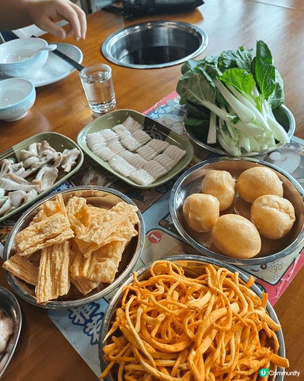 同老公嚟到珠海，今日嘅早午餐真係超豐盛！來到《海鮮嫂餐廳》，...