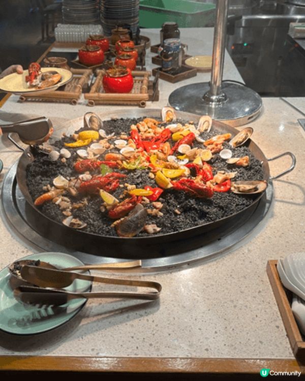 逸東酒店普慶自助餐，夏日海鮮盛宴，有冰凍生蠔、海鮮、刺身、壽...