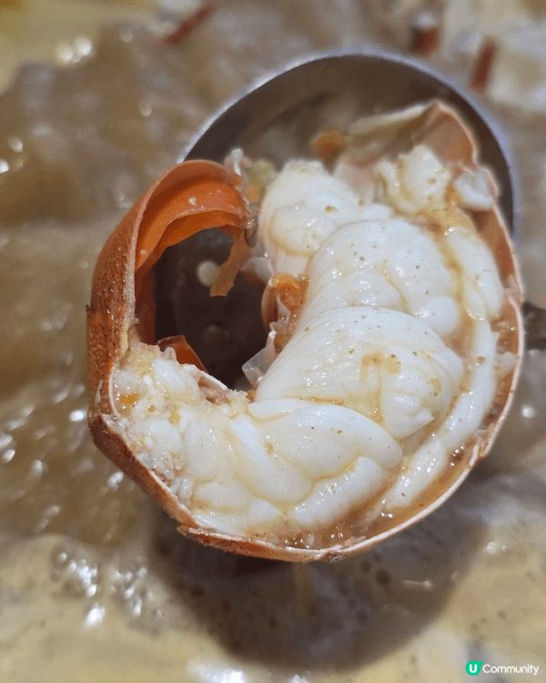 夏日打卡美食點少得夏天最岩食既芒果糯米飯同消暑椰青呢～清涼又...
