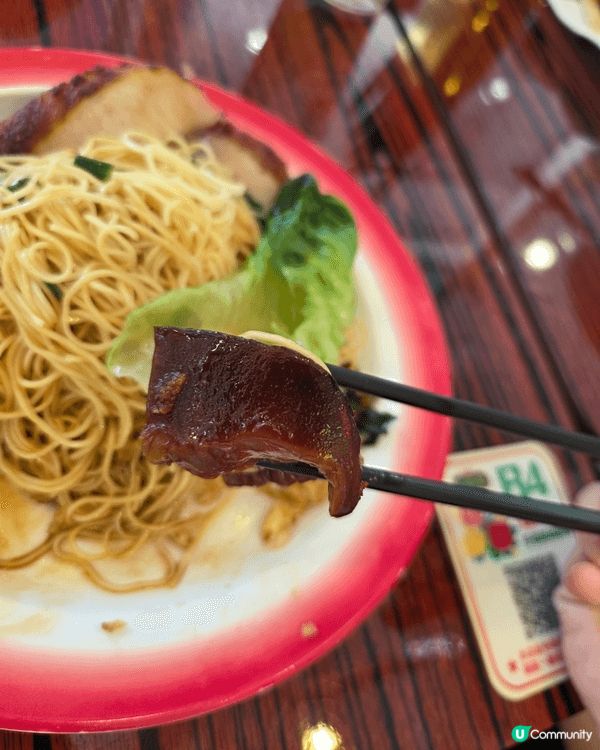 經常經過這店的門口都好想睇吓有什麼好食