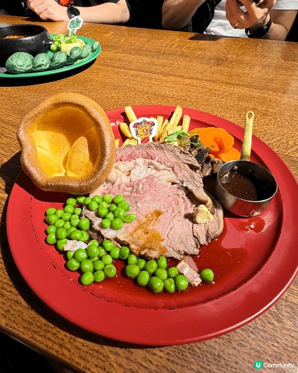 日本哈利波特館，場景令人嘆為觀止，館內食物有驚喜！ 不知不覺...
