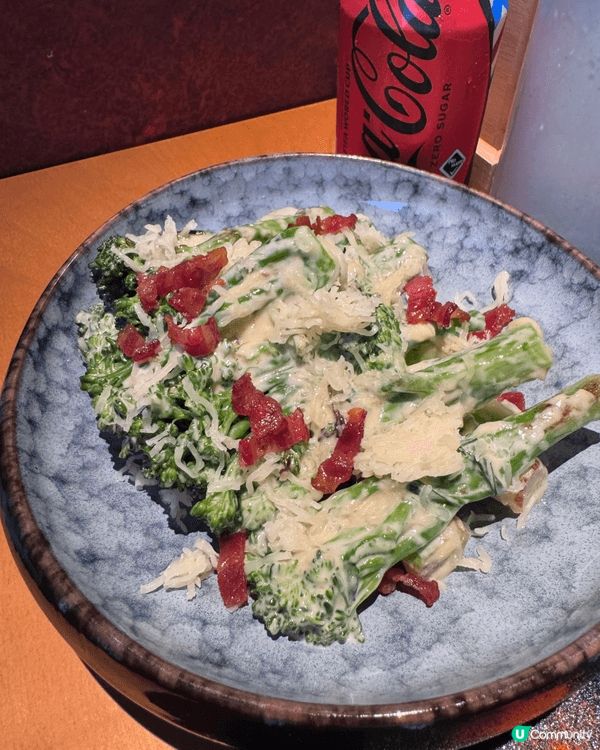 夏天就係要食盡世界，玩盡最好玩嘅地方！帶埋親朋自我一齊吃吃喝...