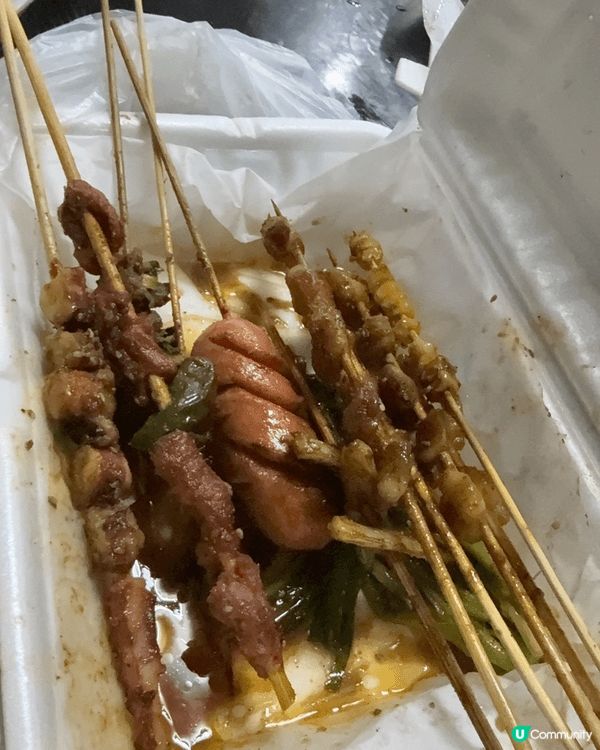 暑假去了海豐旅行，海丰很多特產，晚上我們去了吃一間燒烤，非常...