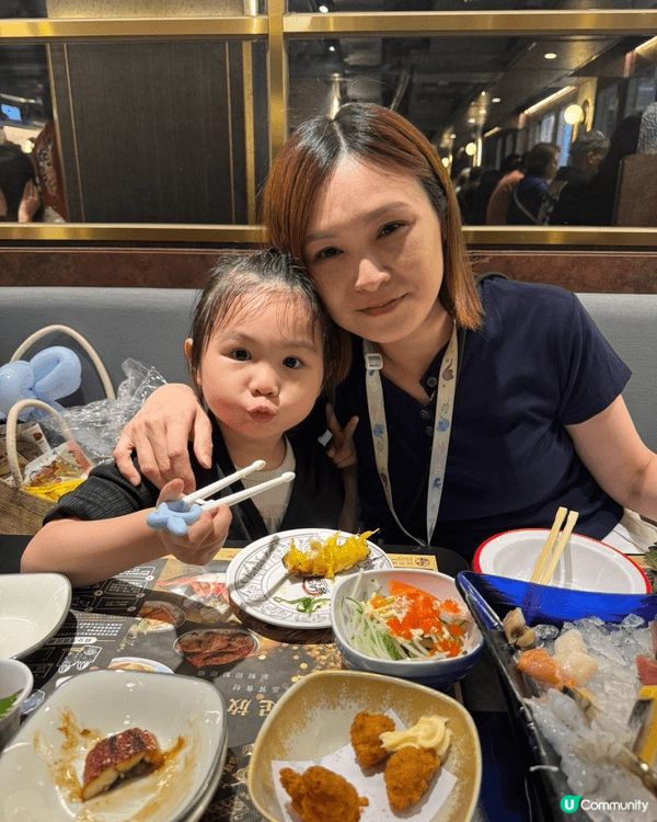 夏天帶住小朋友就係不停跑跑跳跳同食….